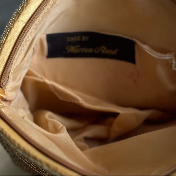 Vintage Warren Reed gold beaded clutch - Picture 5 of 9